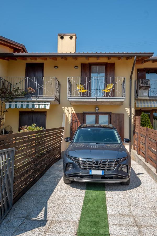 Happy Guest Apartments - Lake & Green Oasis Riva di Solto Eksteriør billede